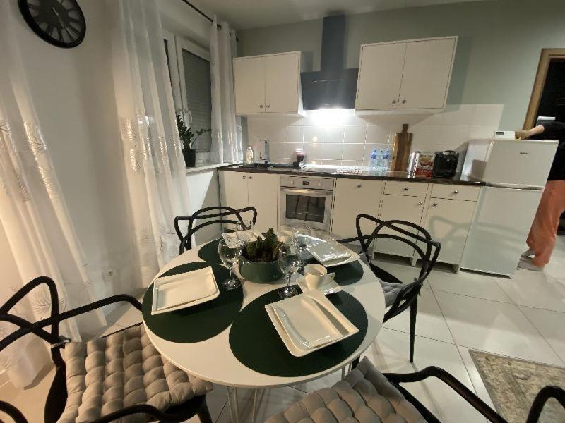 Apartament Blogi Sen III - Komfortowy Nocleg W Spokojnej Lokalizacji Zabrze Exterior photo